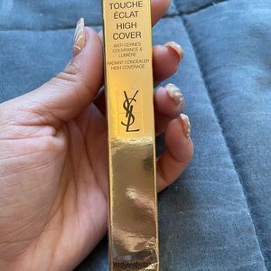 YSL touche eclat high cover #2.5 peach